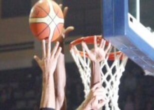 "Playoff'tan uzakla�t�k"