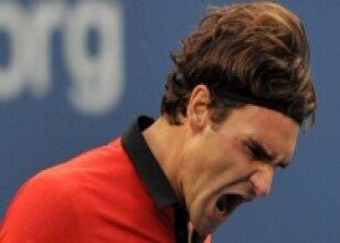 Federer final sever