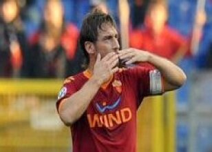 Totti, Inter maçında sahada!