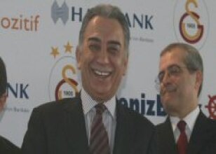 Adnan Polat'tan takıma destek