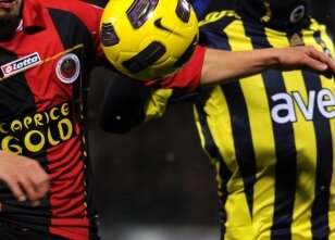 Gen�lerbirli�i Fenerbah�e Ma� �zeti Ve Golleri �zle