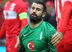 Volkan Demirel Küfür