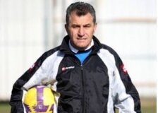 Elazığspor Hüsnü Özkara’ya emanet