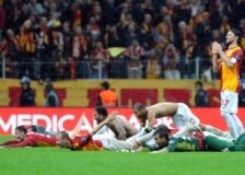Ujfalusi çok şaşırdı, etkilendi…