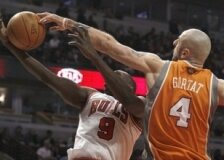 Chicago Phoenix’i rahat geçti: 110-97
