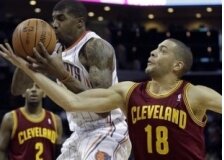 Cleveland Irving ve Jamison ile uçtu