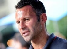 “Giggs bir solucan”
