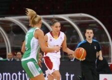 Cim Bom Polonya deplasmanında