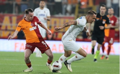 Galatasaray'da Kerem Aktrkolu grme odasna!