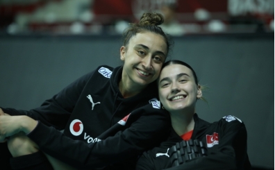 Elif ahin: 'Olimpiyatlarda Trkiye'ye altn madalya yakr'