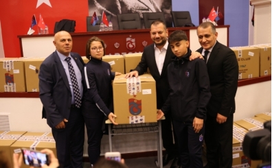 Trabzonspor'dan 92 amatör spor kulübüne malzeme desteği