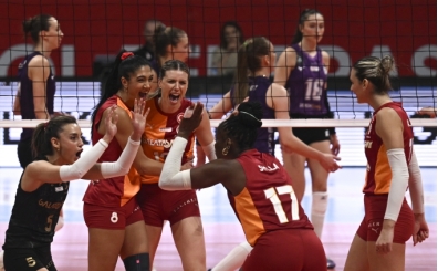 Voleybolda derbi zamanı: Galatasaray - Beşiktaş