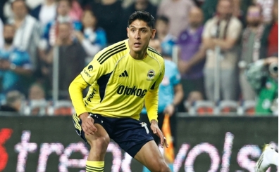 Fenerbahçe'de iki futbolcu kart sınırında