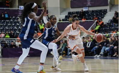 Galatasaray Çağdaş Faktoring finalde Fenerbahçe Opet'in rakibi oldu