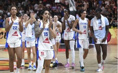 Fransa, Almanya'yı devirerek finale yükseldi!