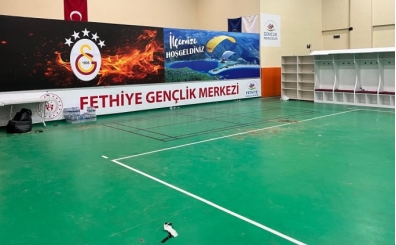 Fethiye'de Galatasaray'a sıradışı soyunma odası