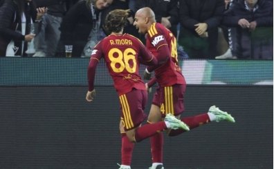 7 gollü maçta kazanan Roma!