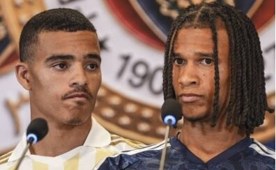 Fenerbahçe'nin UEFA kadrosunda değişiklik
