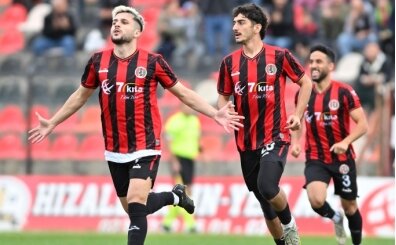 Karşıyaka'da Veysel Karani el yaktı