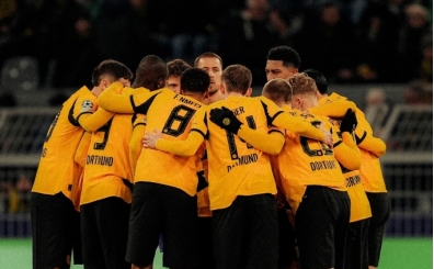 Borussia Dortmund tur kapısını araladı