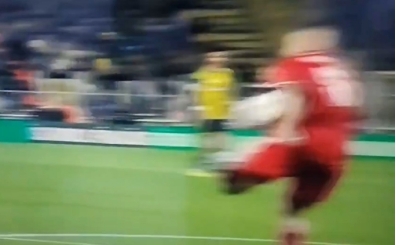 Fenerbahçe - Nottingham: Tartışmalı penaltı pozisyonu