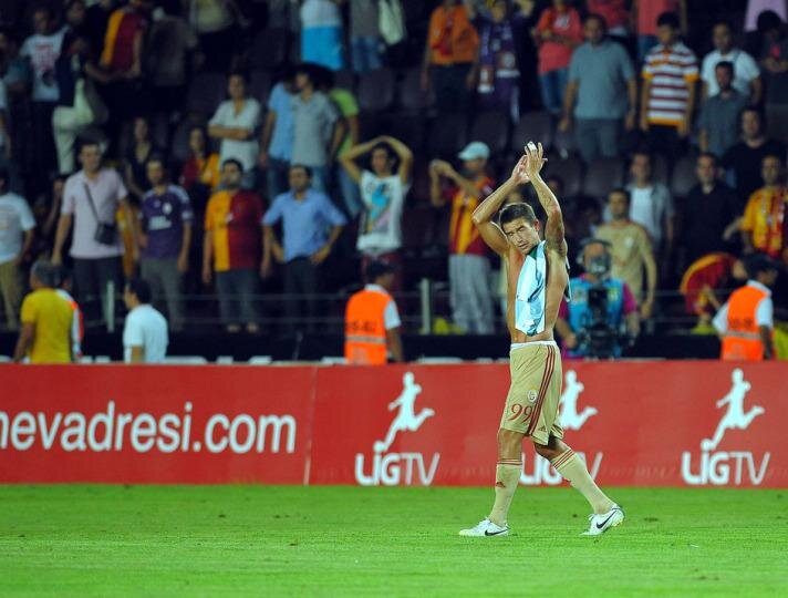 galatasaray_2-2_karpaty_d13a9_800.jpg