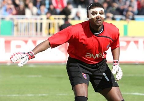 maskeli_balo_var_3a5a2_400.jpg