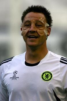 maskeli_balo_var_9058c_400.jpg