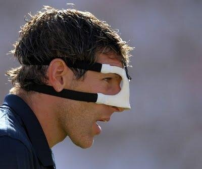 maskeli_balo_var_c6b2d_400.jpg