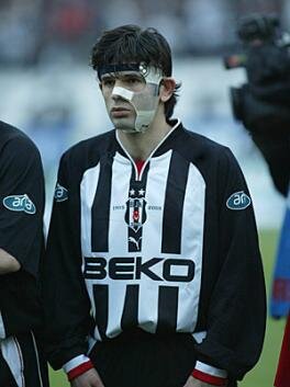 maskeli_balo_var_e2e95_400.jpg