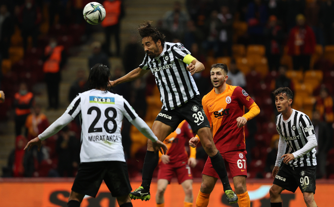 �BRAH�M �ZT�RK Ma��n Y�ld�z�