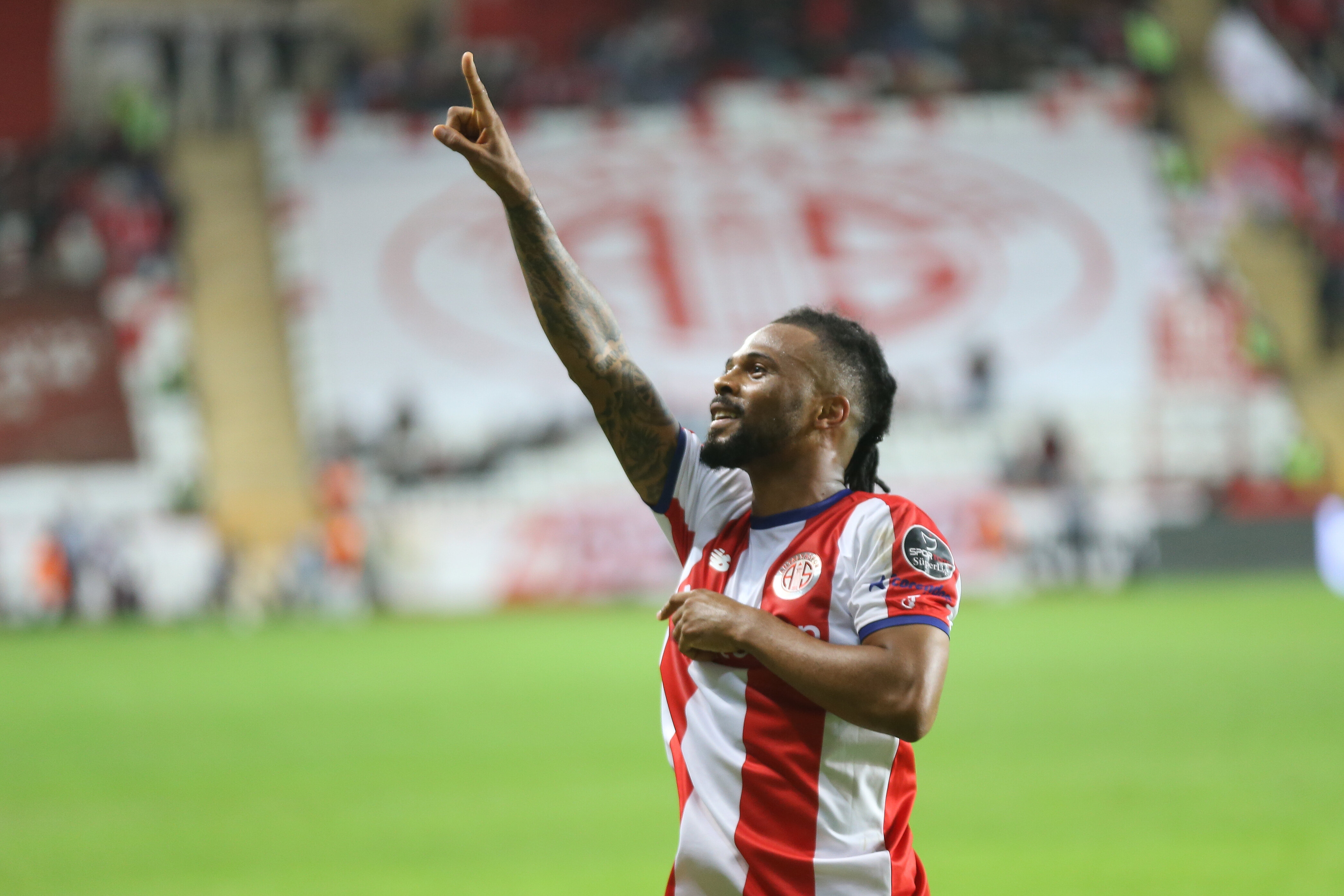 FREDY RIBEIRO Ma��n Y�ld�z�