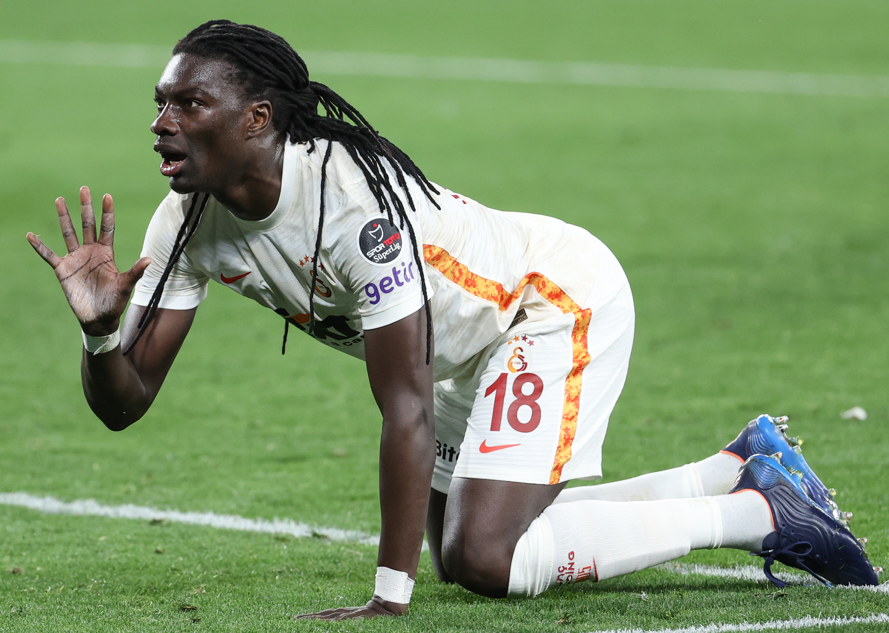 BAFETIMBI GOMIS Ma��n Y�ld�z�