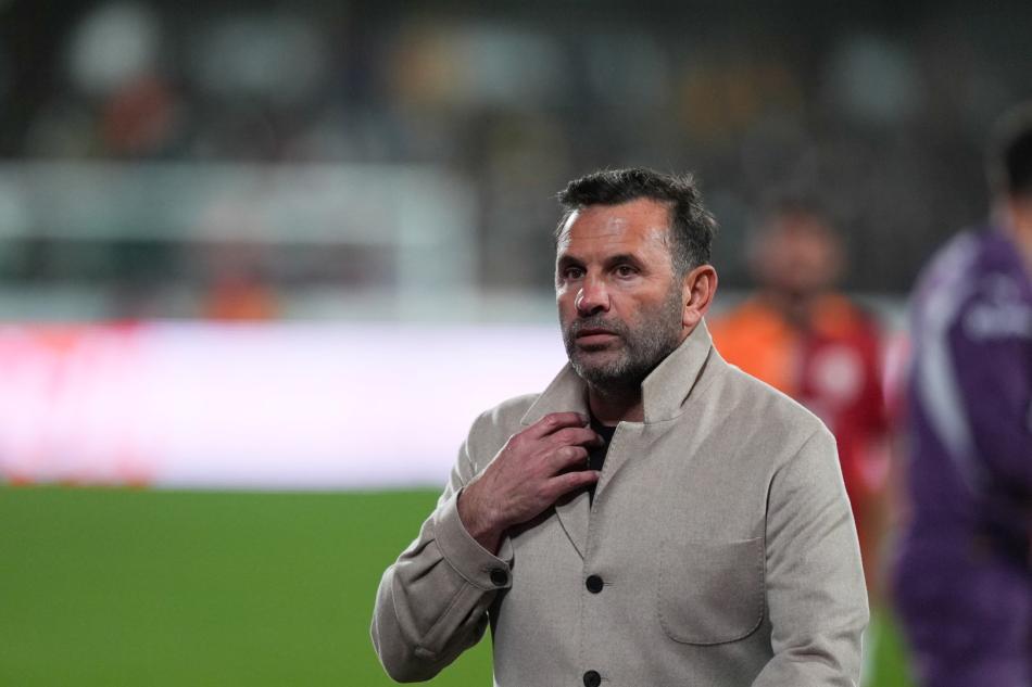 Okan Buruk'tan Mourinho ve hakemler için açıklama - Sporx Galeri