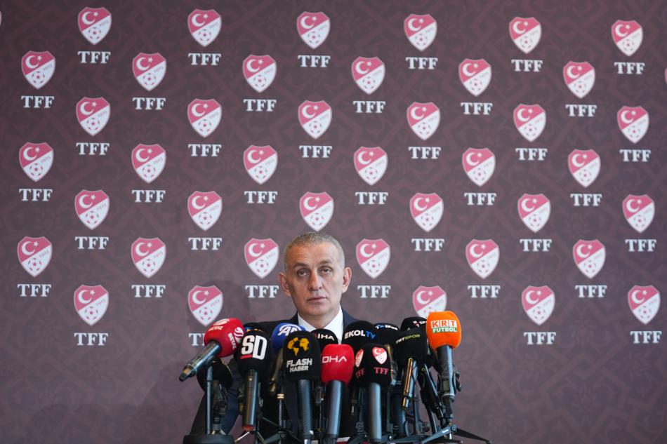 Vedat İnceefe 'MHK'nin bittiği gündür!' Sporx Galeri