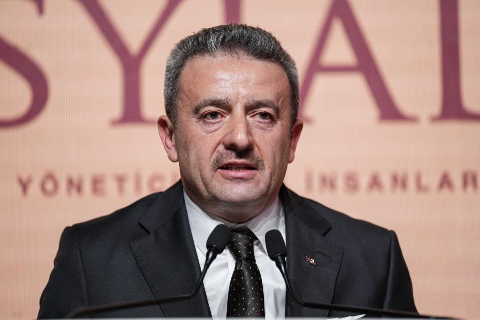 DERB� HAKEM�, ACUN ILICALI