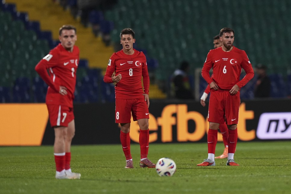 N�HAT KAHVEC� YORUMLADI