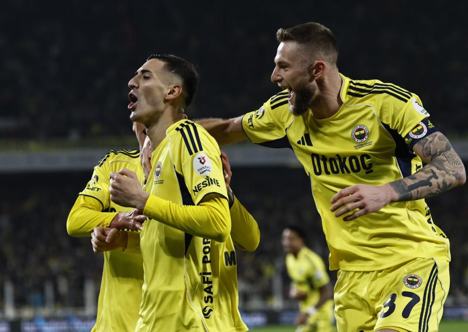 �LKER YA�CIO�LU DE�ERLEND�RD�