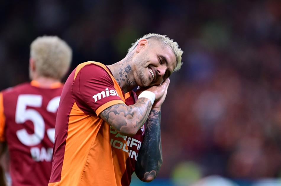 �TALYA'DAN �K� TAL�P VAR