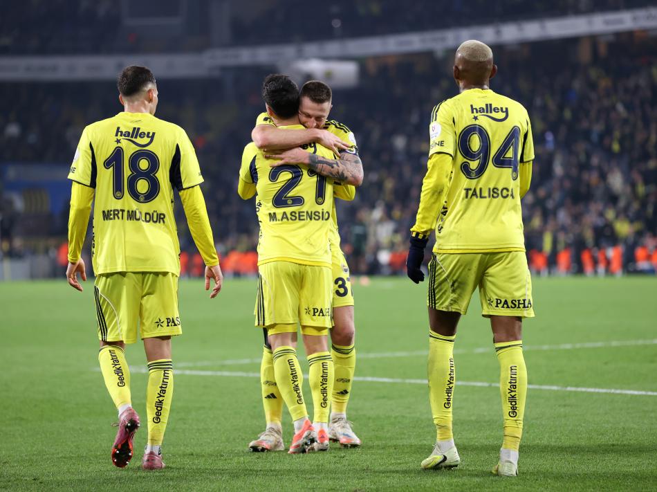 KAZANDI�I MA�LARDA GOL ORTALAMASI L�DER�