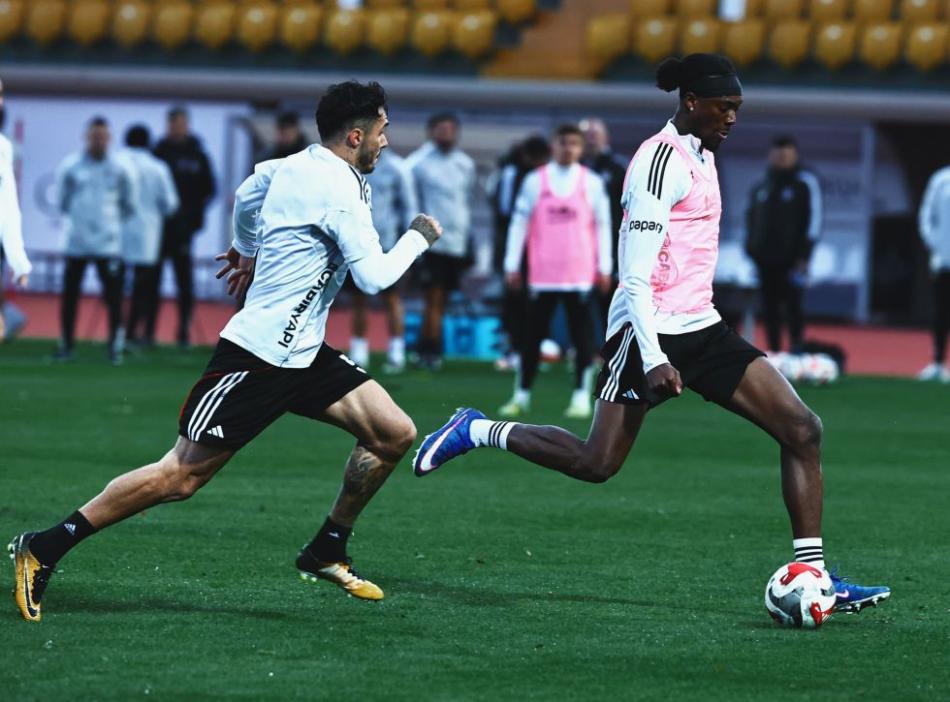 Beşiktaş'tan dünya yıldızı planı! Sergen Yalçın'dan 2 isme onay çıktı