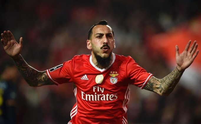 dortmund-benfica-kostas-mitroglou-le-plus-allemand-des-benfiquistes.jpg