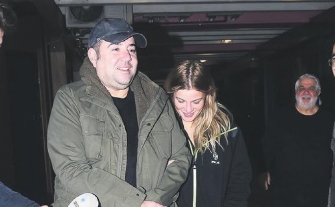 Asli Turanli Kimdir Kac Yasindadir Ata Demirer In Sevgilisi Asli Turanli Nerelidir