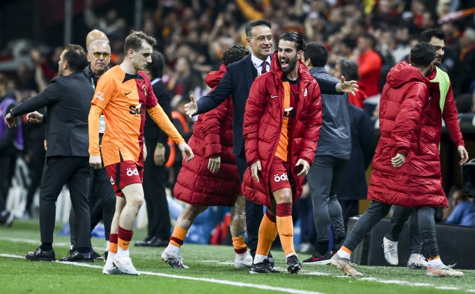 Kerem Akt�rko�lu: 'Cimbom ba�� dik y�r�r'