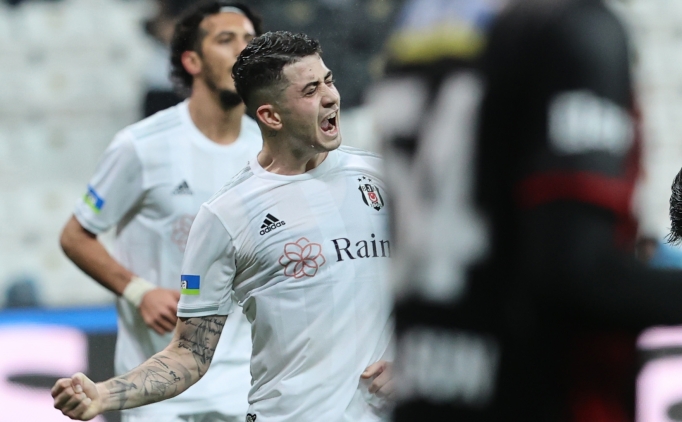 Be�ikta�'ta ayr�l�k: Kerem Atakan Kesgin