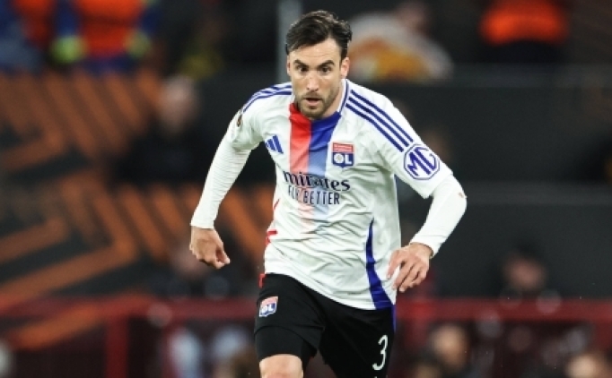 Tagliafico, Lyon'da kal�yor!