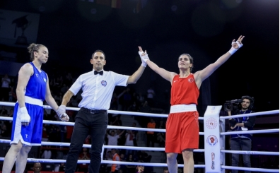 Busenaz Sürmeneli, dünya şampiyonluğu için finalde