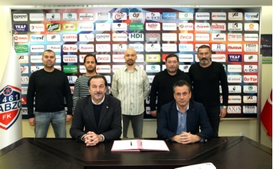1461 Trabzon FK teknik direktör Yusuf Şimşek ile anlaştı