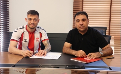 Sivasspor'da Alaaddin Okumu'un szlemesi yenilendi
