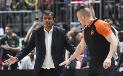 Ergin Ataman: ''Bir Trk spor adam finalde, mutlu olan ok Trk var'